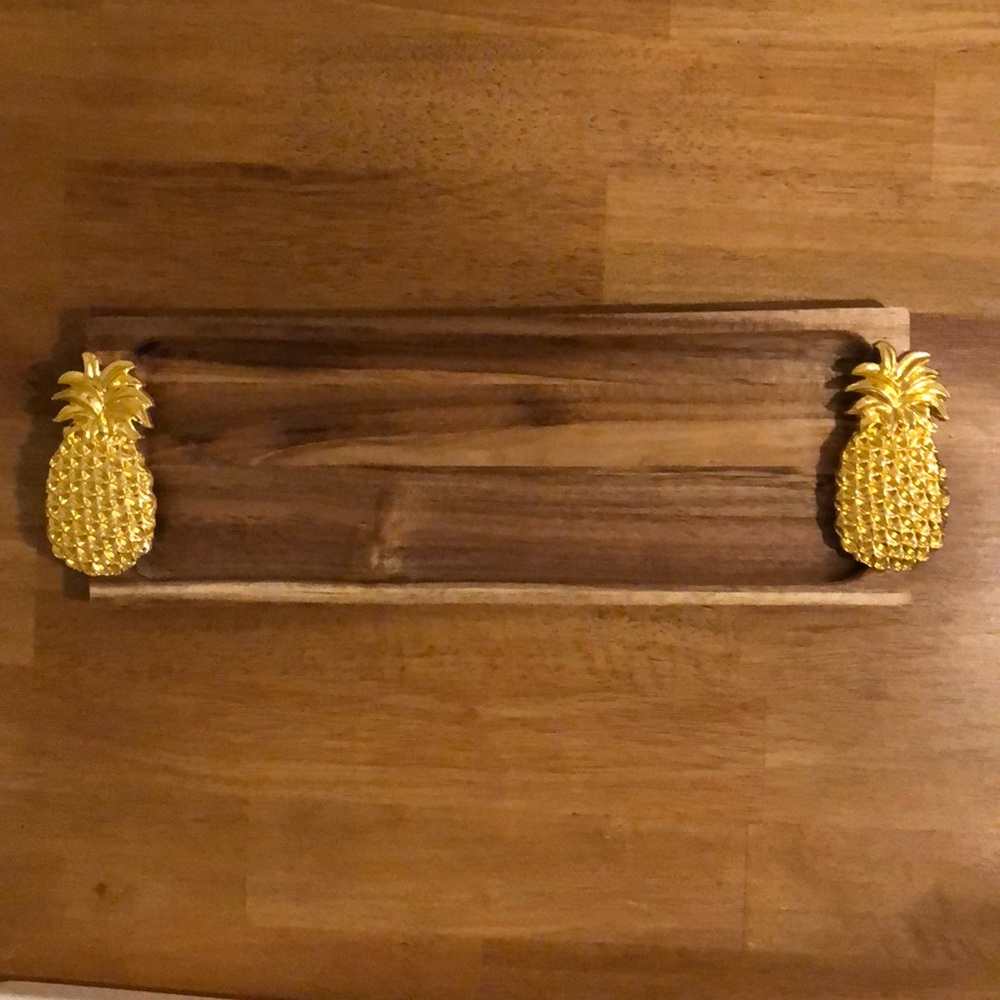 Wood serving board